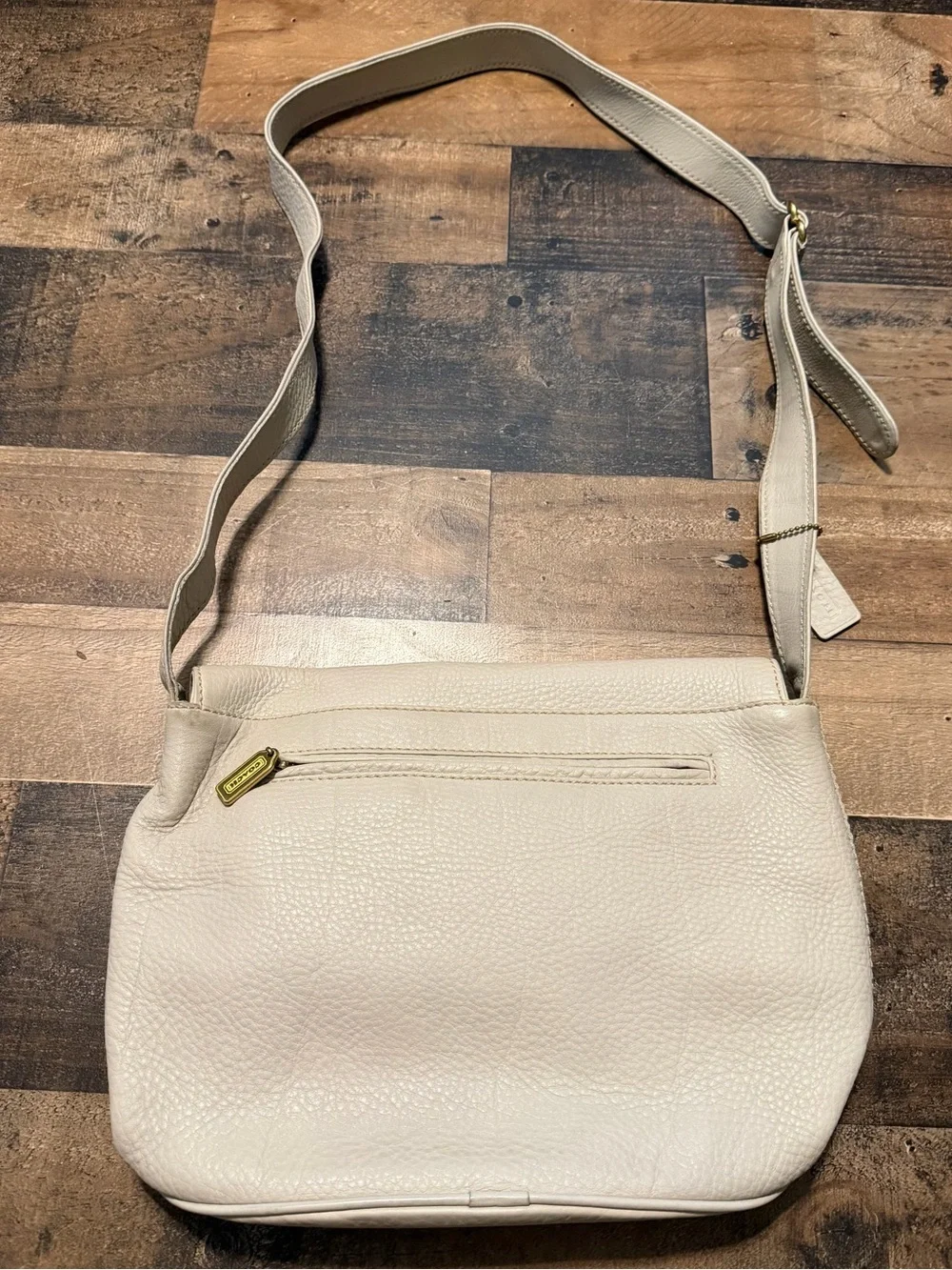 Vintage Coach 4903 Sonoma Flap Bag